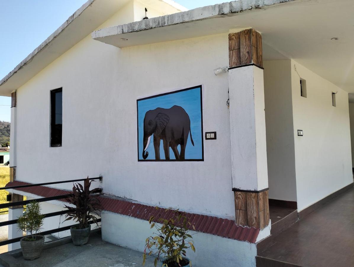 Corbett Bhavesh Home Stay Jhirna Luaran gambar
