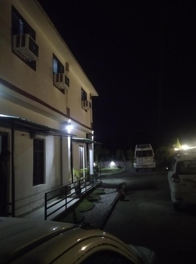 Corbett Bhavesh Home Stay Jhirna Luaran gambar